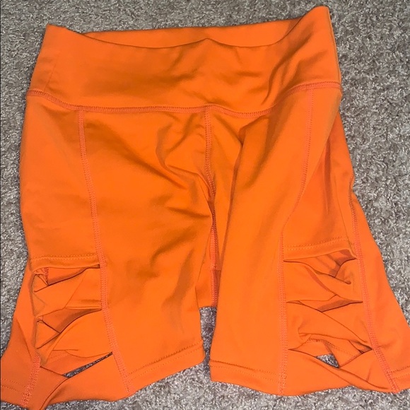 Elastic Biker Shorts with Side Cut Out Detail - Picture 5 of 5